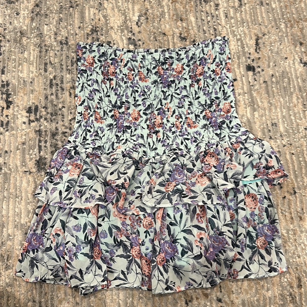 ALLISON NEW YORK Smocked Floral Skirt Size Small